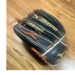 Mizuno Gcc 50 11.75" Left Hand Leather Baseball Glove Horns Steerhide. Fixed Price $50.00.