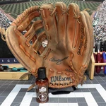 1980S Wilson A2100 Pedro Guerrero Classic Model Rht All Original Infield Glove. Fixed Price $79.00.