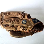 Spalding Softball Glove, 42-5312,FOR Left Handed Throwers. Pre-owned.. Fixed Price $18.00.