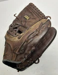 Mizuno Professional Model Gsl 1150 Baseball Glove 11.5 Inch Rht Infield Leather. Fixed Price $24.00.