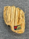 Vintage Mizuno Mt 3600 Baseball Glove Left Hand Throw Tartan Web Pro Model Lht. Fixed Price $29.99.