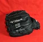 Mizuno Max Flex Power Close Lht 10IN. GPP1000Y1BKAC Youth Baseball Glove Black. Fixed Price $24.99.