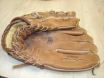Wilson Force A9834 American Cowhide 13" Baseball Glove Mitt Right Handed. Fixed Price $28.49.