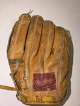 Vintage Rawlings Holdster Dave Parker Baseball Glove RH20TAR Arch Basket Web Rht. Fixed Price $18.00.