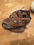 Wilson Custom A2070 11.5 Brown Baseball Glove Right Hand Thrower. Fixed Price $145.00.