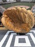 1970S Wilson A2125 Chris Speier Pro Model Fielder Glove Rht Arc. Fixed Price $99.00.
