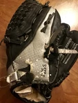 Mizuno GPP1075D Power Close Leather Baseball Softball Glove 10.75" Black Silver. Fixed Price $15.97.