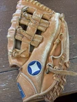 Spalding Bob Horner 42-235 11 Baseball Glove Vintage Leather Right Hand Throw. Fixed Price $12.34.