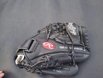 Rawlings #15120 Instincts Series 12" Leather Baseball Glove Nice. Fixed Price $29.99.