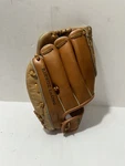 Louisville Slugger LSG65N Leather Softball Mitt Glove Youth Rht 9 Brown. Fixed Price $14.90.