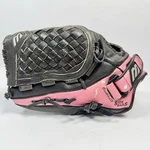 Mizuno Finch GPL1206FR Fastpitch Softball Glove Lht Prospect Series. Fixed Price $19.31.
