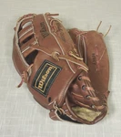 Used Wilson Force Rht Baseball Softball Glove Mitt (A9834) Fantastic!. Fixed Price $19.50.