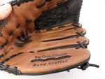 Macgregor Baseball Glove Rht 13.5 Deep Custom Pocket Hand Crafted 95985. Fixed Price $17.50.