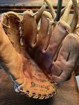 Roger Maris Spalding 1960S Vintage Leather Baseball Glove Ny Yankees. Fixed Price $125.00.