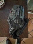 Baseball Glove 10 Youth. Fixed Price $6.45.