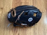 Franklin Kids Baseball Glove Ready To Play Durabond Lacing 22705-8 1/2 Rht. Fixed Price $6.99.