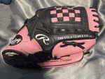Rawlings PL950BP 9-1/2 Inch Players Series Pink/black Baseball Glove For Rightie. Fixed Price $12.00.