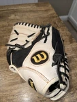 Wilson Siren A500 Glove 12" Left Hand Catch For Right Throwing. Fixed Price $25.00.