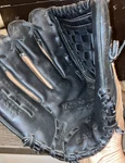 Easton Typhoon TS125 12.5 Lht Baseball Softball Glove Left Hand Throw. Fixed Price $34.99.