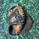 Mizuno Mz C1060 Pro-scoop Professional Model Catchers Mitt Glove Rht. Fixed Price $20.99.