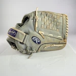 Rawlings Sure Catch Series 12.5 Inch SCSB125PU Youth Softball Baseball Glove Rht. Fixed Price $18.79.