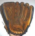 Mizuno Mvt 1202D 12" Professional Model Leather Baseball Glove Rht Please Read. Fixed Price $44.99.