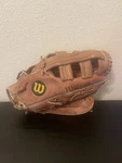 Vintage Wilson A2085 Rht Baseball Glove. Fixed Price $24.95.