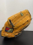 Mizuno Max Flex Baseball Softball Glove MZ1309 Steerhide Leather Super Rht. Fixed Price $19.99.