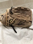 Wilson A440 13 Women S/girls Monster Web Fastpitch Softball Glove Right Throw. Fixed Price $75.00.