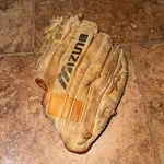 Mizuno Baseball Glove MT2012FB Lht Professional Model. Fixed Price $19.99.