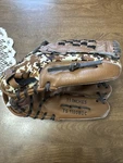 Adidas Eazy Close TS1100BDC Youth Baseball Left Glove Right Hand Throw. Fixed Price $22.99.