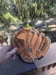 12" Mizuno Mfr 1202H Professional Baseball Glove Lht Power Close Used Nice. Fixed Price $20.00.