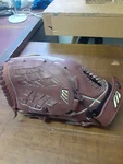 Mizuno 12.0 Vintage Pro GVP1205 Jenny Finch Fastpitch Softball Glove Lht. Fixed Price $45.00.