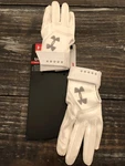 Under Armour Heater Youth Baseball Batting Gloves 1299654 New Pair. Fixed Price $32.99.