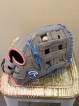 New Rawlings Gold Glove Elite Fastpitch 12 Softball *rht*. Fixed Price $110.00.