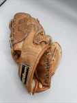 70S Wilson A2275 Mike Flanagan Autograph Model Vintage Glove Needs Relaced. Fixed Price $34.95.