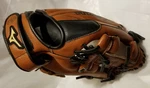 Mizuno Youth Baseball Glove Rht, Gpl 1100Y2 Prospect Powerclose/heelflex. Fixed Price $17.19.