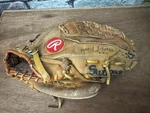 Rawlings Right-handed 8526 Baseball Glove Deep Well Pocket Robin Yount 12.5". Fixed Price $15.99.