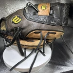 Wilson 12" A2498 Leather Baseball Glove Black & Tan Youth Rh Throw Flexback. Fixed Price $16.04.