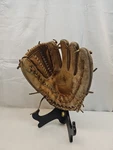 70 Spalding 42-3255 Rich Hebner Advisory Staff Model Ball Glove Rht 12. Fixed Price $34.99.