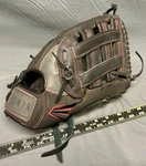 Easton Ronin RSP14 14" Slowpitch Glove Mitt Right Hand Throw Rht Black Red. Fixed Price $39.99.