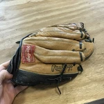 Rawlings A-rod PP80 Player Prefered Youth 10.5" Baseball Right Hand Glove Mitt. Fixed Price $29.99.