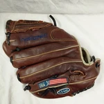 Insignia Team 11.5" Baseball Glove Right Handed Thrower Leather Made Usa. Fixed Price $125.00.