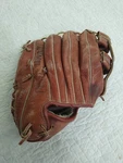 Wilson A2645 Shawn Dunston Fieldmaster Baseball Glove Mitt Right Handed Rht Vtg.. Fixed Price $24.99.