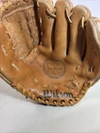 Wilson A2160 11 Youth Glove Rht Jim Cstfish Hunter Grip-tite Dual-hinge Pro. Fixed Price $13.99.
