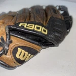 Wilson AD900 Leather Brown Baseball Glove Right Hand Thrower A0900-1786. Fixed Price $34.00.