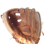 Vtg Spalding 42-377 Rico Petrocelli Signature Model Baseball Glove Rht 11 Inch. Fixed Price $15.00.