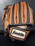 Franklin 4609 1/2 Youth Rtp Baseball Glove Fits Left Hand 9.5 Inch Black Brown. Fixed Price $14.00.