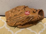 Rawlings RB636 L/h Fielders Glove Model Dale Murphy. Fixed Price $46.00.