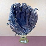 Rawlings MMS120 Millennium Series Brown Black Baseball Glove Rht Leather. Fixed Price $12.00.